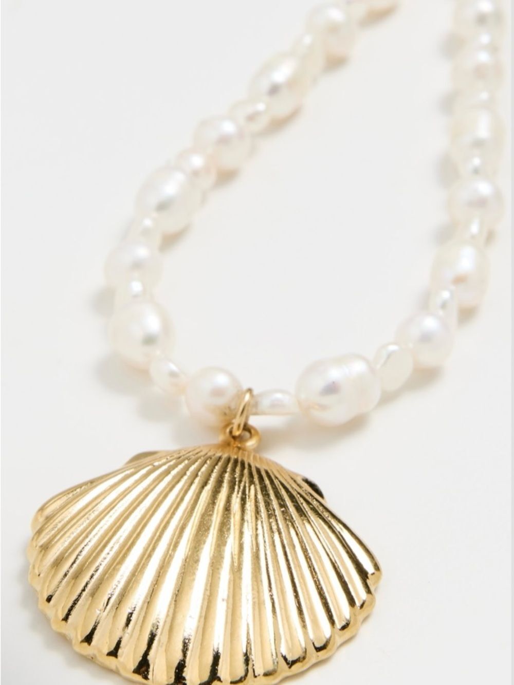 Gold Shell Pendant Freshwater Pearl Necklace - Women Jewelry - Picture 5 of 7